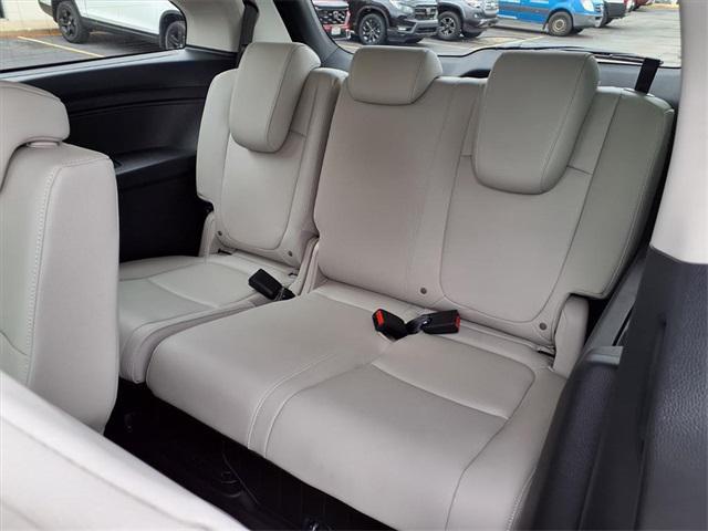used 2025 Honda Odyssey car, priced at $42,980