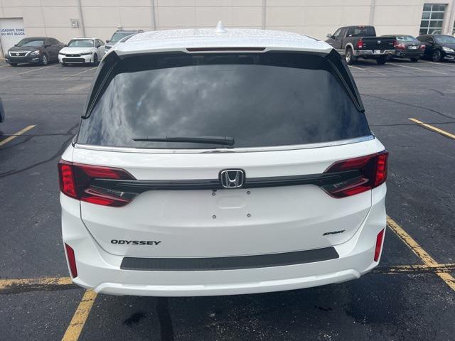 new 2026 Honda Odyssey car, priced at $43,995