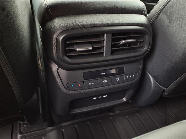 used 2025 Honda Pilot car, priced at $42,980