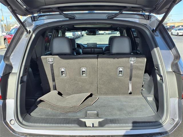 used 2025 Honda Pilot car, priced at $54,980