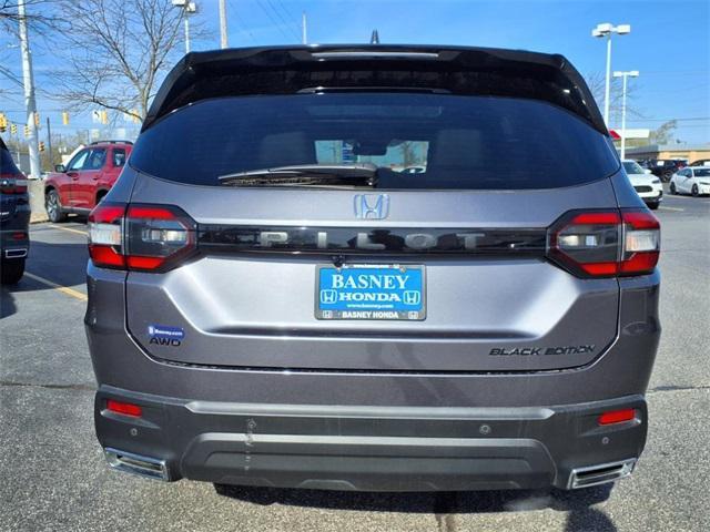 used 2025 Honda Pilot car, priced at $54,980