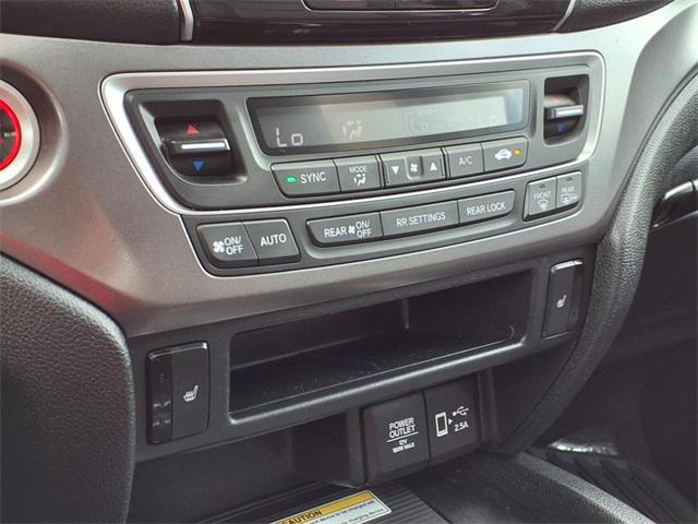 used 2022 Honda Pilot car, priced at $33,980