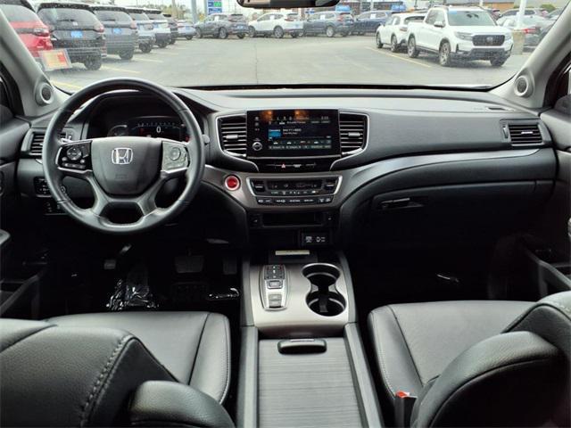 used 2022 Honda Pilot car, priced at $33,980