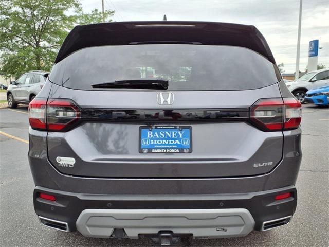 used 2025 Honda Pilot car, priced at $51,980