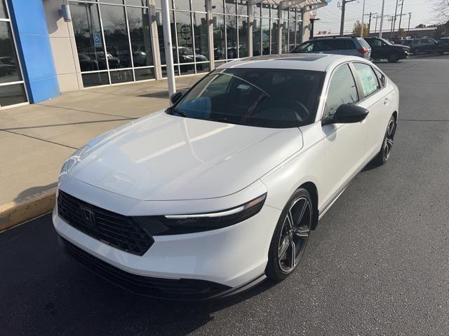 new 2025 Honda Accord Hybrid car, priced at $37,302