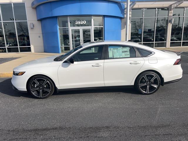 new 2025 Honda Accord Hybrid car, priced at $37,302