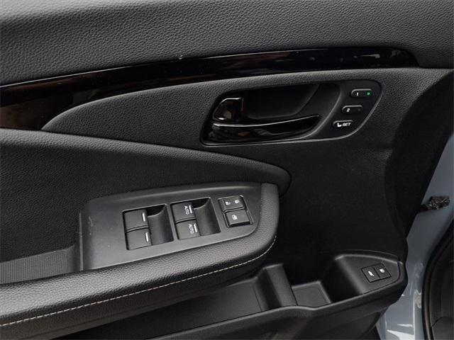 used 2022 Honda Passport car, priced at $30,980
