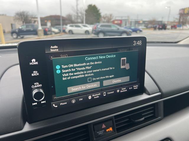 new 2025 Honda Pilot car, priced at $45,343