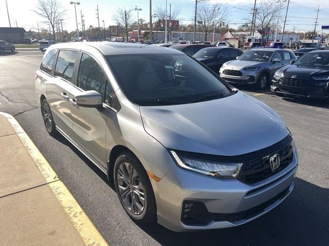 new 2025 Honda Odyssey car, priced at $50,102