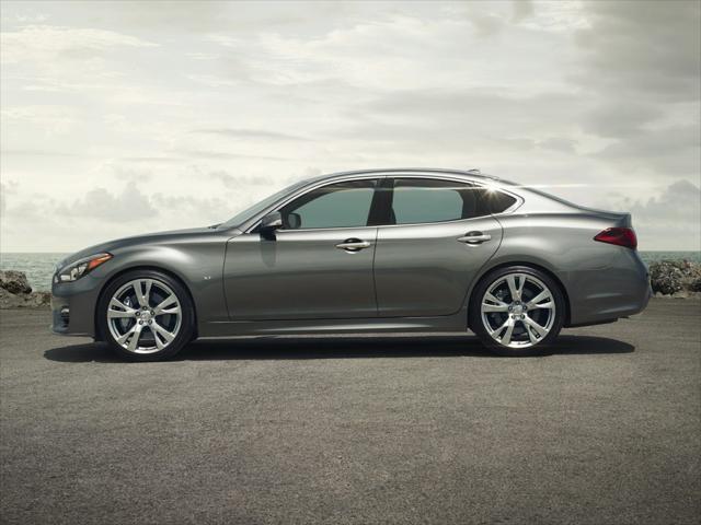 used 2016 INFINITI Q70 car