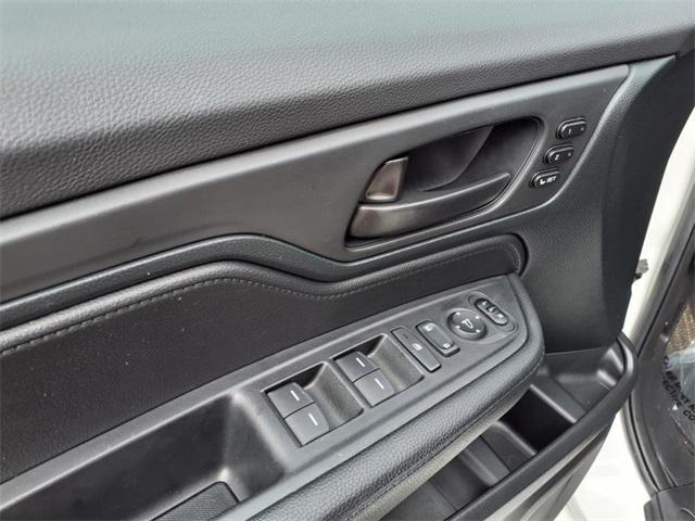 used 2023 Honda Odyssey car, priced at $39,980