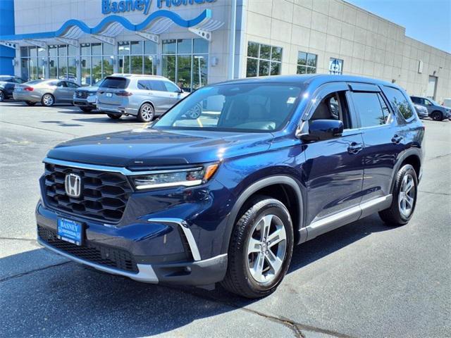 used 2025 Honda Pilot car, priced at $44,980