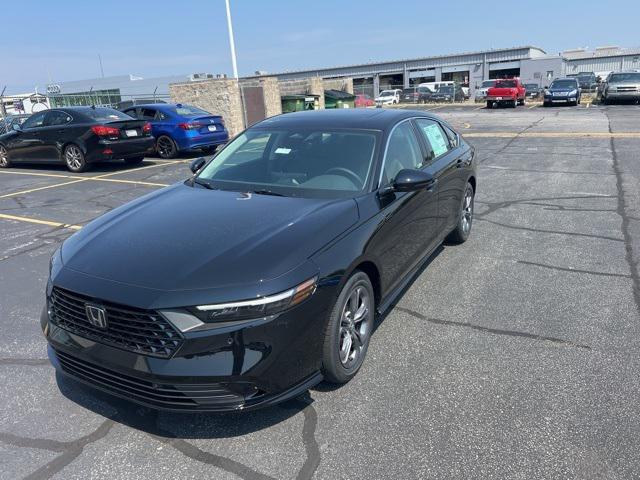 new 2025 Honda Accord Hybrid car