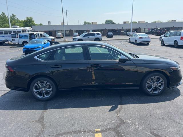 new 2025 Honda Accord Hybrid car