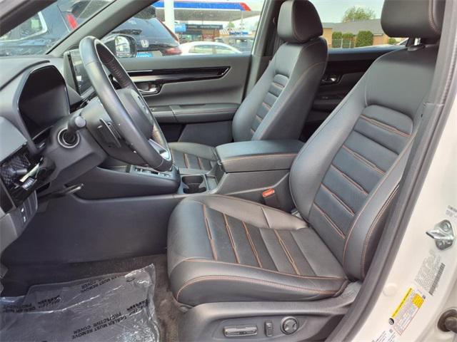 used 2025 Honda CR-V Hybrid car, priced at $39,980