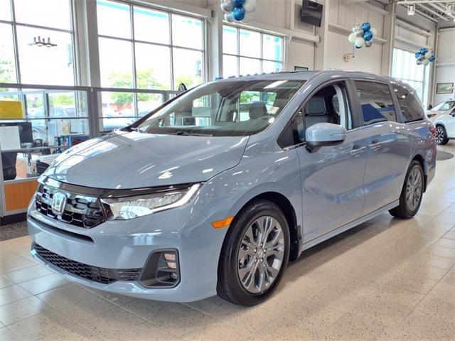 used 2025 Honda Odyssey car, priced at $45,980