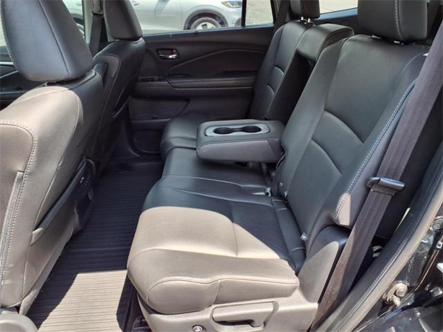 used 2022 Honda Pilot car, priced at $32,980