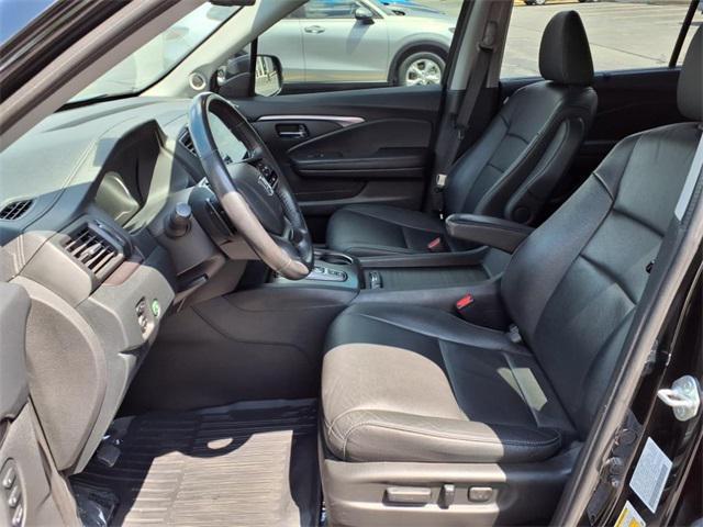 used 2022 Honda Pilot car, priced at $32,980