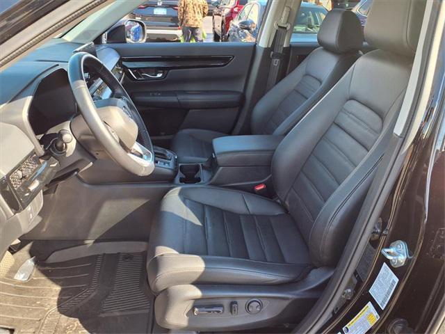 used 2025 Honda CR-V car, priced at $36,980
