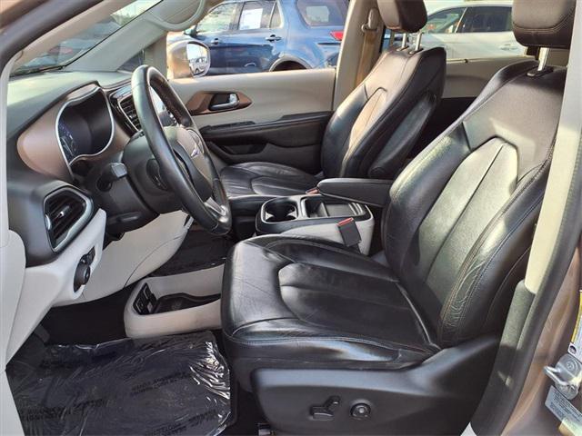 used 2017 Chrysler Pacifica car, priced at $10,980