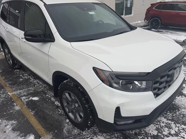 new 2025 Honda Passport car, priced at $45,326