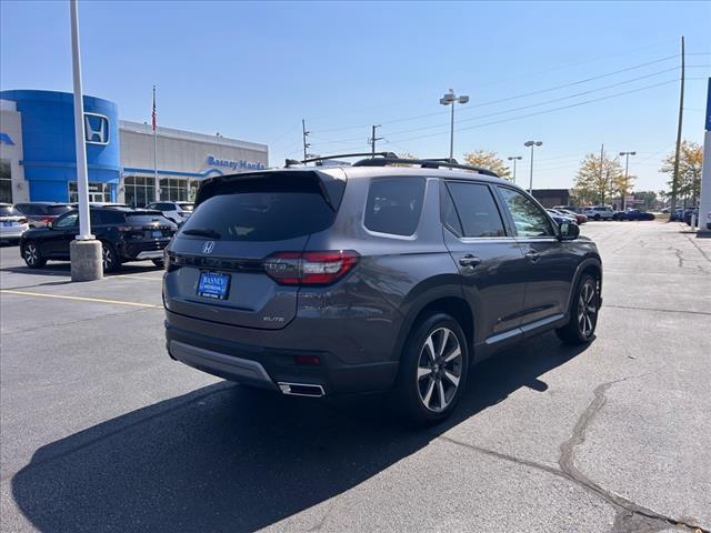 used 2024 Honda Pilot car, priced at $49,980