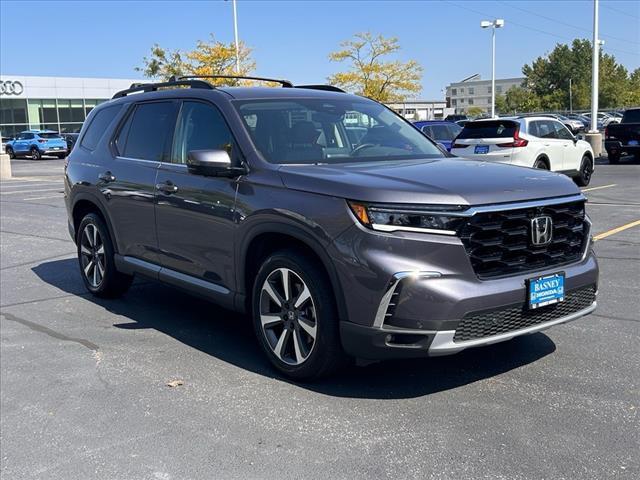 used 2024 Honda Pilot car, priced at $49,980