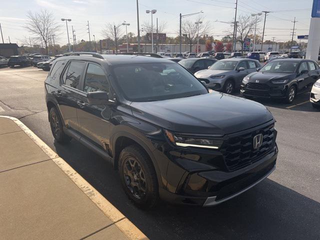 new 2025 Honda Pilot car, priced at $52,592