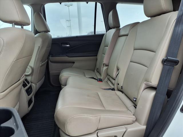 used 2021 Honda Pilot car, priced at $27,980