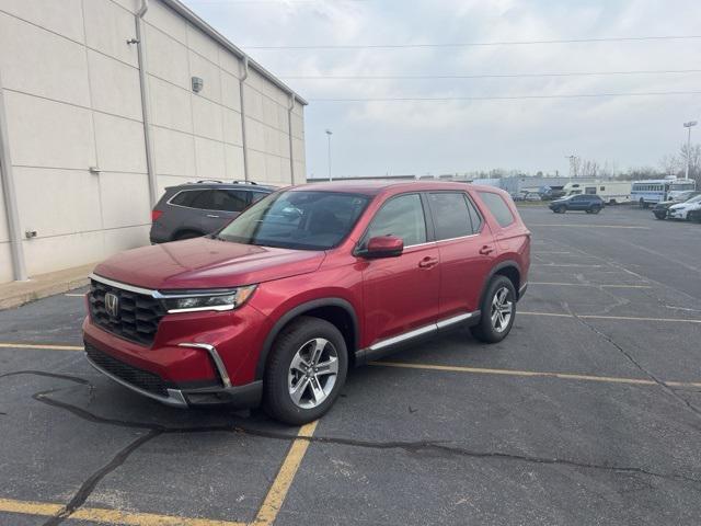 new 2025 Honda Pilot car, priced at $47,505