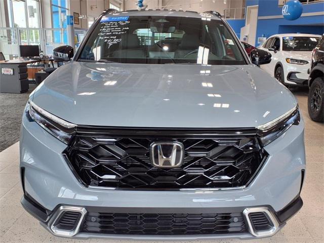 used 2025 Honda CR-V Hybrid car, priced at $41,980