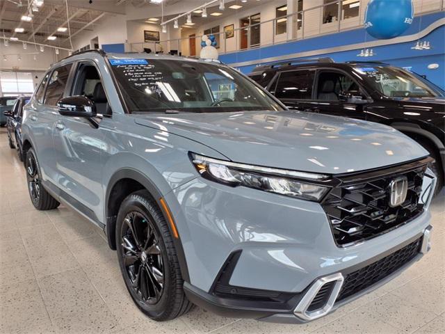 used 2025 Honda CR-V Hybrid car, priced at $41,980