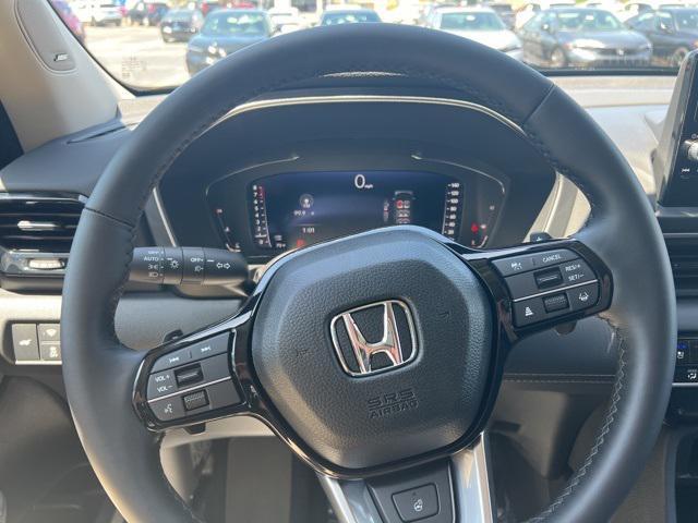 new 2025 Honda Pilot car