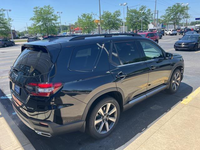 new 2025 Honda Pilot car
