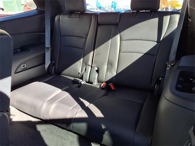 used 2022 Honda Pilot car, priced at $30,980