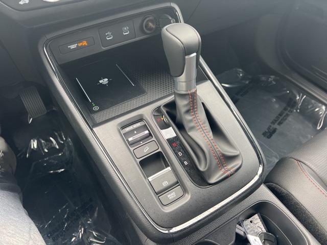 new 2026 Honda CR-V Hybrid car, priced at $41,675