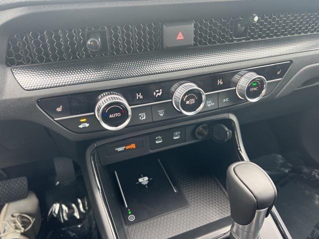 new 2026 Honda CR-V Hybrid car, priced at $41,675