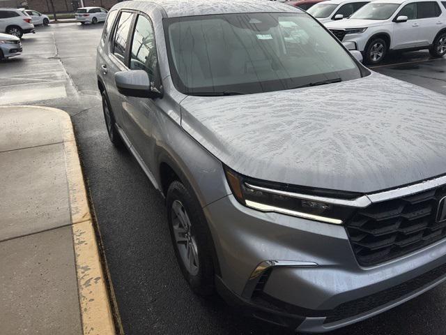 new 2025 Honda Pilot car