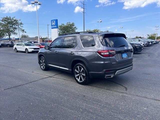 used 2024 Honda Pilot car, priced at $47,980