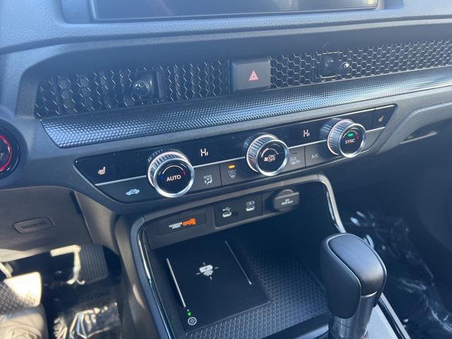 new 2026 Honda CR-V Hybrid car, priced at $41,675