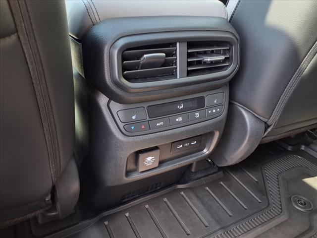 used 2025 Honda Pilot car, priced at $52,980