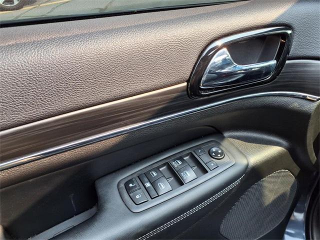 used 2021 Jeep Grand Cherokee car, priced at $27,980