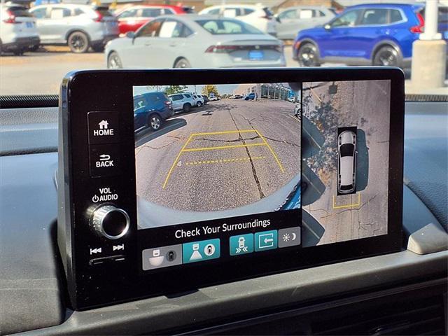 used 2025 Honda Pilot car, priced at $47,980
