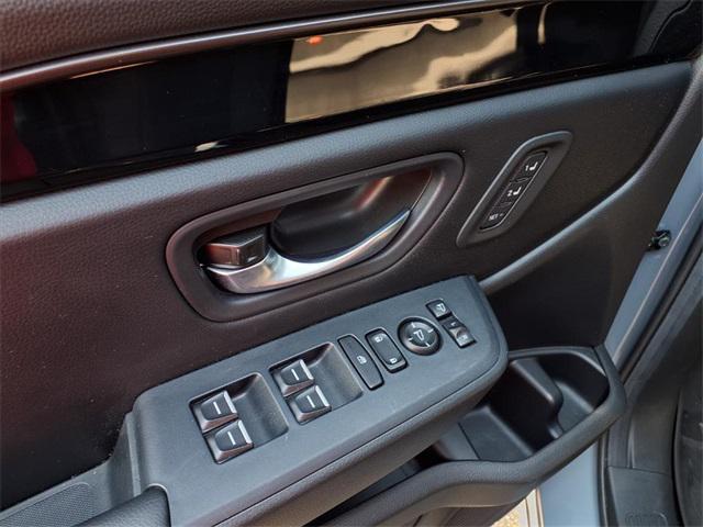 used 2025 Honda Pilot car, priced at $47,980
