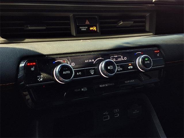 used 2025 Honda Pilot car, priced at $47,980