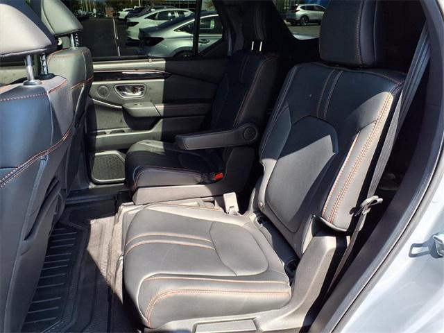 used 2025 Honda Pilot car, priced at $47,980