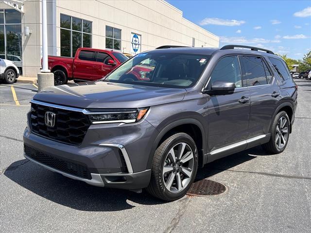 used 2023 Honda Pilot car, priced at $45,980