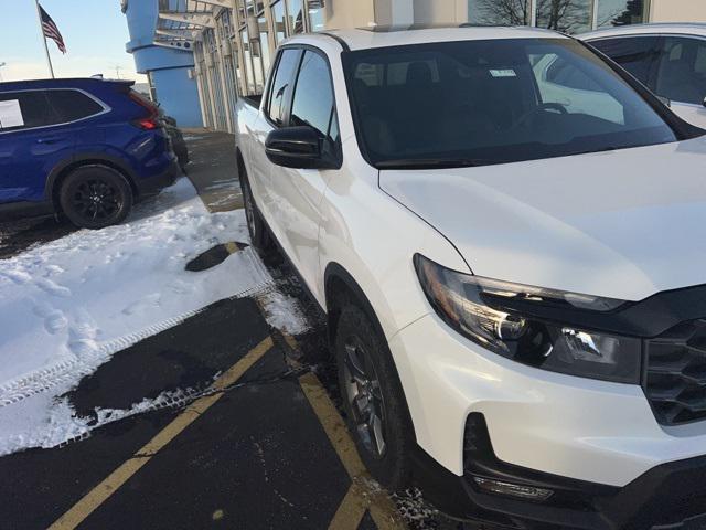 new 2025 Honda Ridgeline car