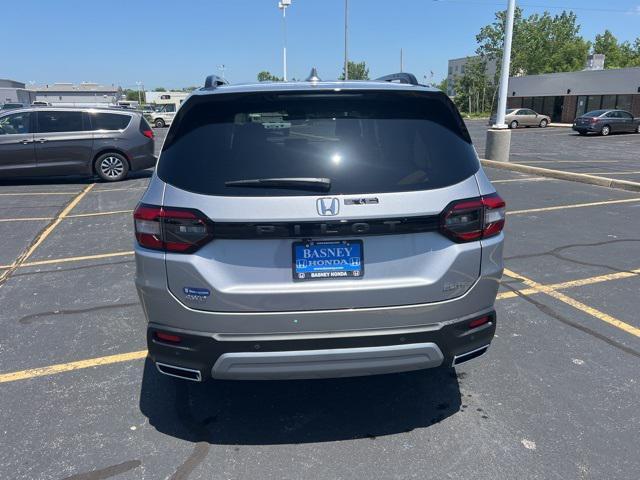 new 2025 Honda Pilot car