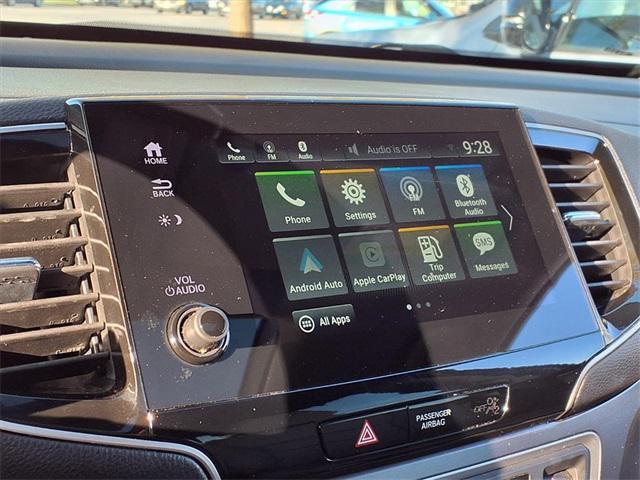 used 2022 Honda Pilot car, priced at $33,980